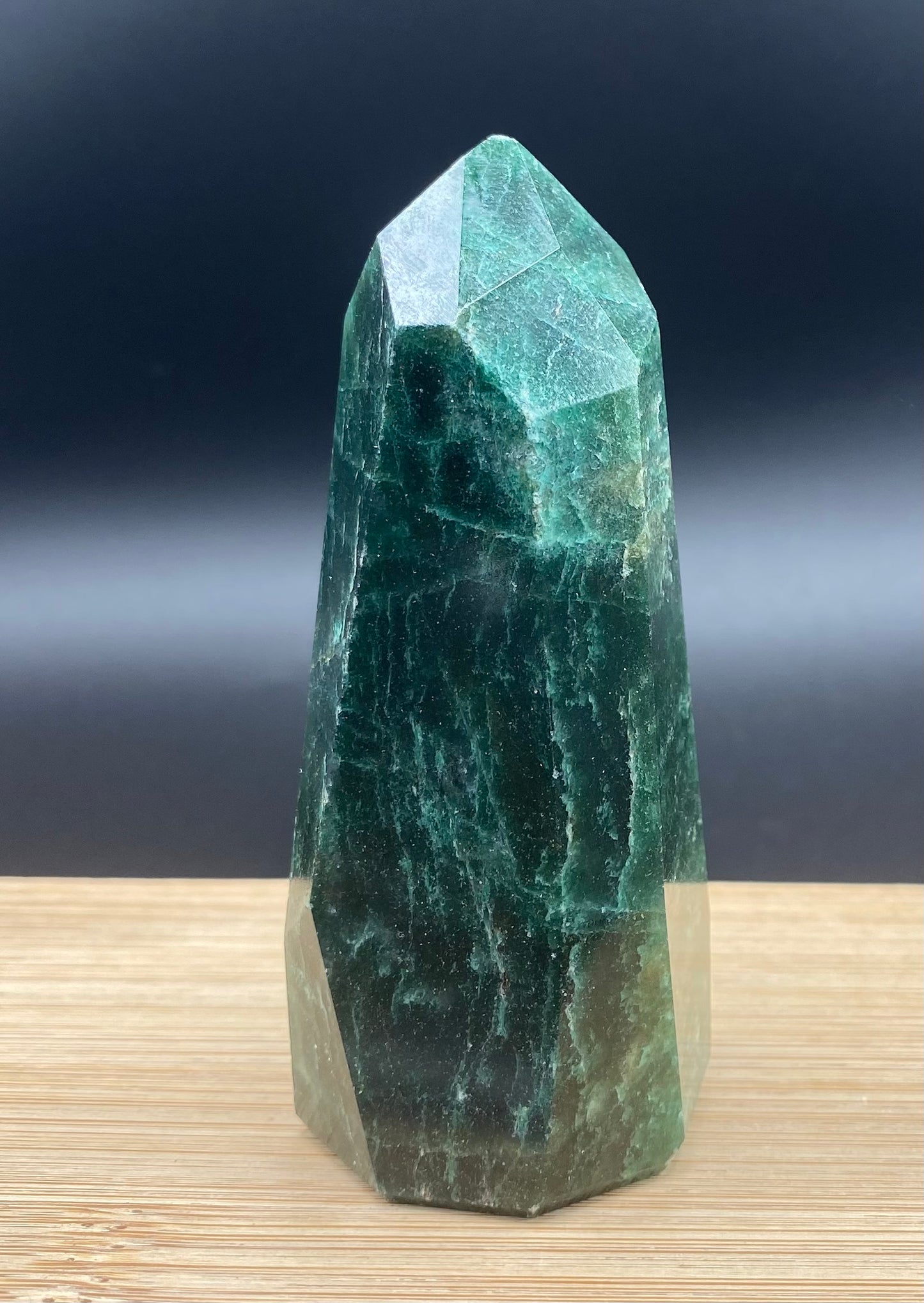 Dark Green Aventurine Point