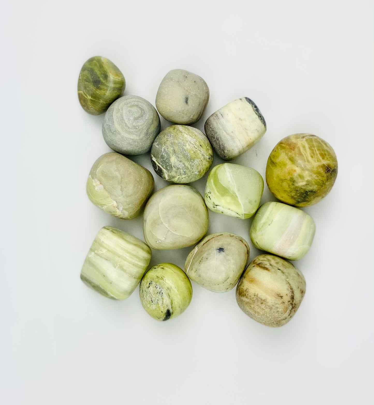 Green Serpentine Tumbled Stone